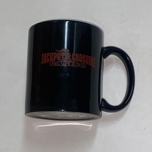 !it jeans Black Coffee Mug with Red Jackpot Design